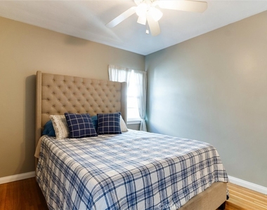5901 Adenmoor - Photo Thumbnail 7