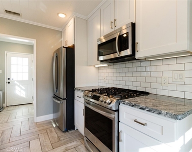 5901 Adenmoor - Photo Thumbnail 12