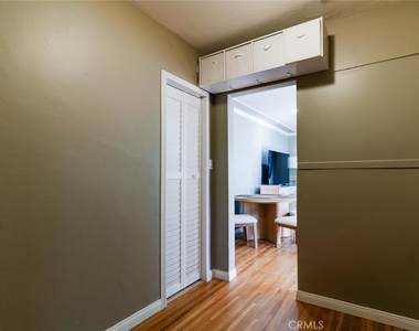 5901 Adenmoor - Photo Thumbnail 6