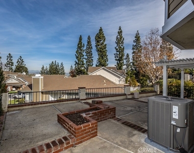 4711 E Fairfield Street - Photo Thumbnail 24