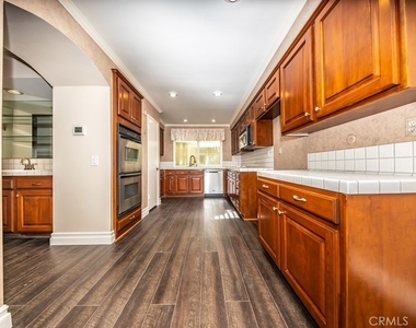 4711 E Fairfield Street - Photo Thumbnail 18
