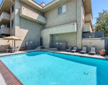221 S Oak Knoll Avenue - Photo Thumbnail 25