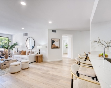 221 S Oak Knoll Avenue - Photo Thumbnail 3