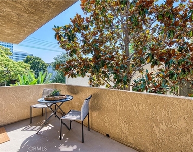 221 S Oak Knoll Avenue - Photo Thumbnail 24