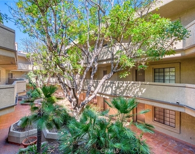221 S Oak Knoll Avenue - Photo Thumbnail 1