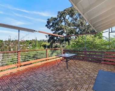 1751 Lucretia Avenue - Photo Thumbnail 31