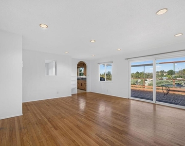 1751 Lucretia Avenue - Photo Thumbnail 1