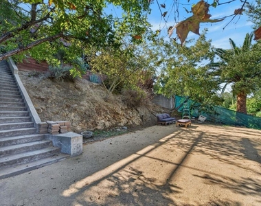 1751 Lucretia Avenue - Photo Thumbnail 35
