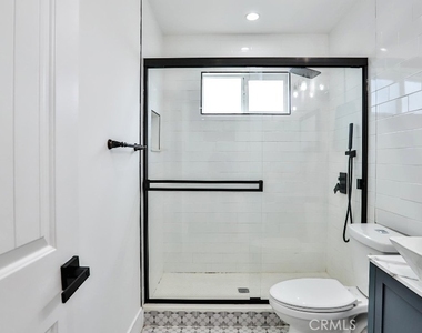 11443 Saticoy Street - Photo Thumbnail 15