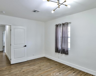 11443 Saticoy Street - Photo Thumbnail 16