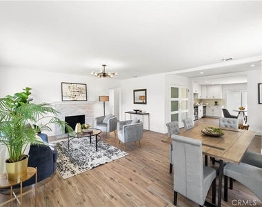 11445 Saticoy Street - Photo Thumbnail 2