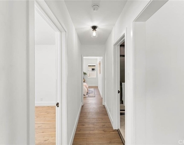 11445 Saticoy Street - Photo Thumbnail 7