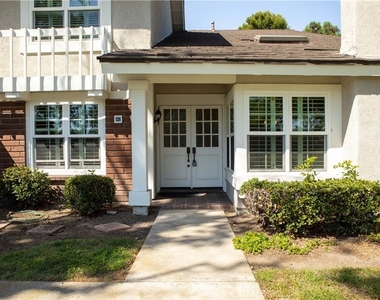 126 E Yale Loop - Photo Thumbnail 17