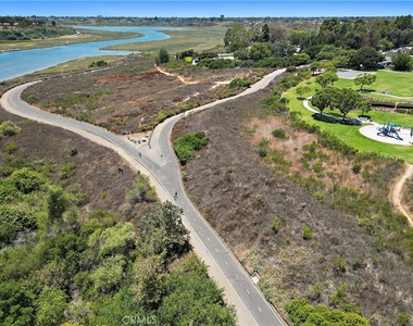 20452 Sw Cypress - Photo Thumbnail 18