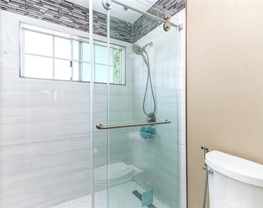 2495 Paseo Circulo - Photo Thumbnail 9