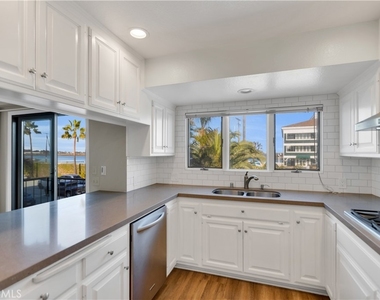 71 B Surfside - Photo Thumbnail 15