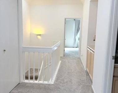 6068 Nice Terrace - Photo Thumbnail 42