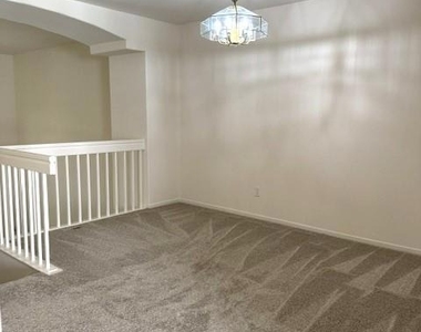 6068 Nice Terrace - Photo Thumbnail 14