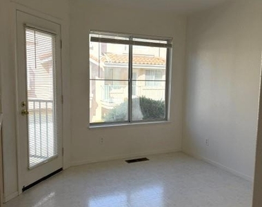6068 Nice Terrace - Photo Thumbnail 22