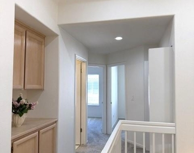 6068 Nice Terrace - Photo Thumbnail 41