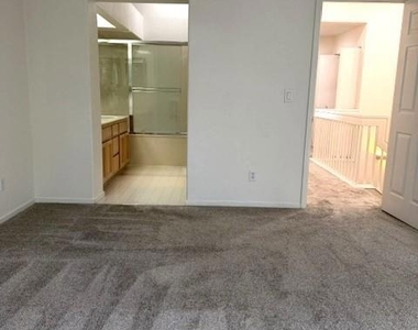 6068 Nice Terrace - Photo Thumbnail 33