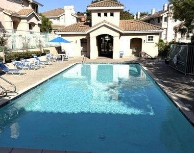 6068 Nice Terrace - Photo Thumbnail 51