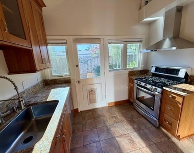 3530 Emerson Street - Photo Thumbnail 13