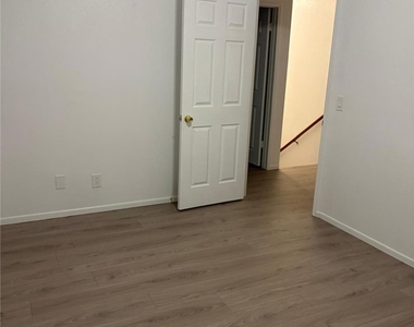 13648 Earlham - Photo Thumbnail 2