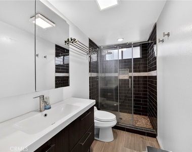 5214 Dawes Avenue - Photo Thumbnail 5