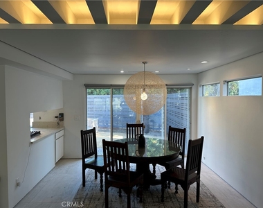 5214 Dawes Avenue - Photo Thumbnail 4