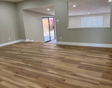 26722 Cypress - Photo Thumbnail 7