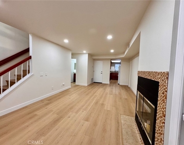 8224 Mondavi Place - Photo Thumbnail 2