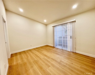 8224 Mondavi Place - Photo Thumbnail 10
