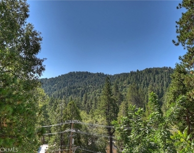 495 Zuger Court - Photo Thumbnail 4