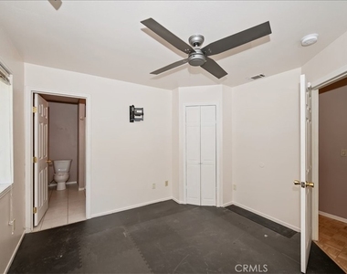 495 Zuger Court - Photo Thumbnail 21