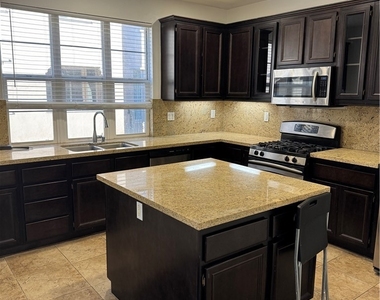 4445 Owens - Photo Thumbnail 13