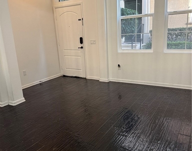 4445 Owens - Photo Thumbnail 8