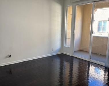 4445 Owens - Photo Thumbnail 10