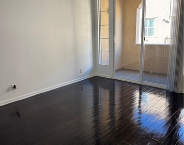 4445 Owens - Photo Thumbnail 12