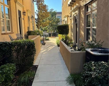 4445 Owens - Photo Thumbnail 25