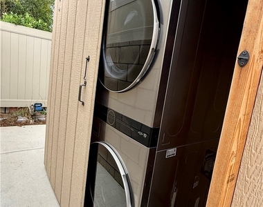 16135 Tupper St - Photo Thumbnail 10