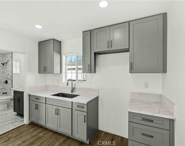 5442 Olanda St #2 - Photo Thumbnail 2