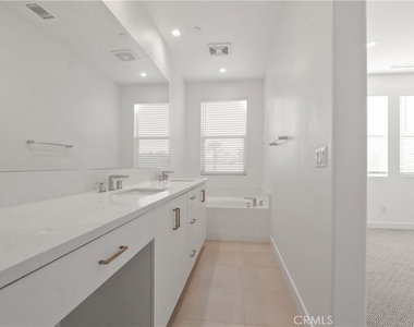 35815 Mccarthy - Photo Thumbnail 12