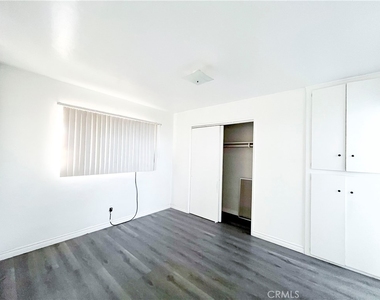 559 W Alpine St - Photo Thumbnail 10
