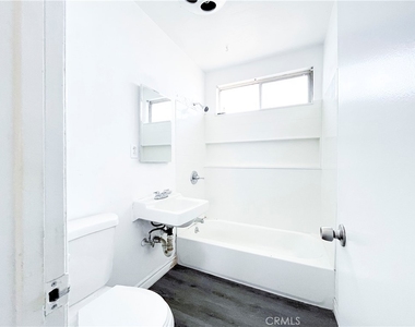 559 W Alpine St - Photo Thumbnail 6