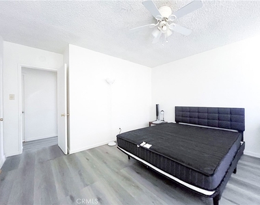 559 W Alpine St - Photo Thumbnail 9