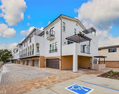 306 San Marcos - Photo Thumbnail 4