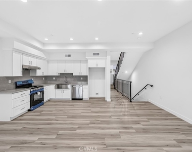 306 San Marcos - Photo Thumbnail 21