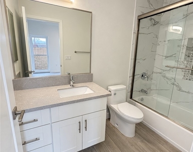 306 San Marcos - Photo Thumbnail 18