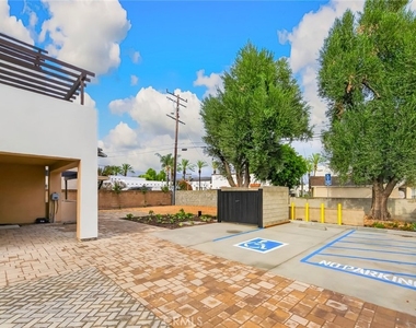 306 San Marcos - Photo Thumbnail 8